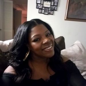 Meet your Posher, Candace